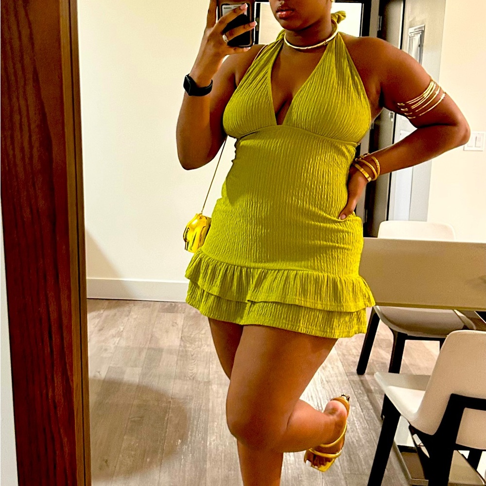 Elegant Green Halter Dress